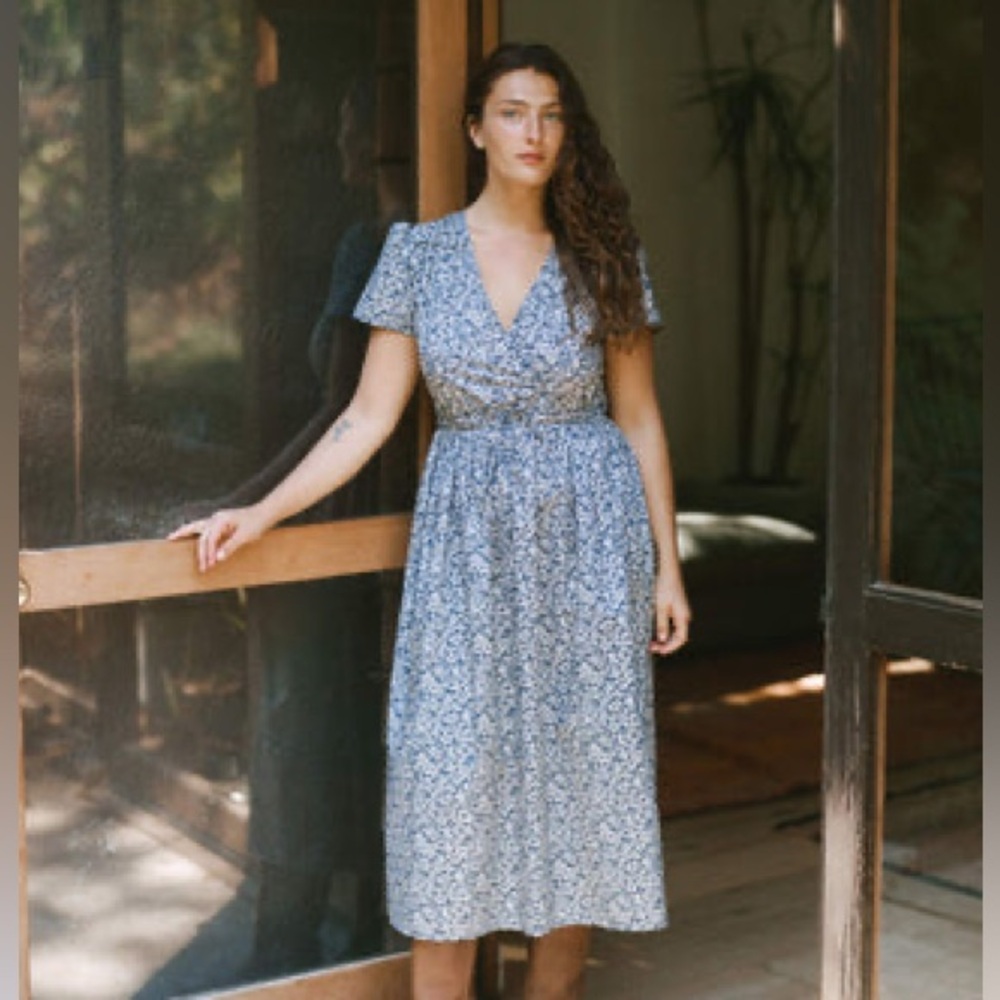 SOLD The Dawn Dress XS Daisy Navy *Sold Out Color* - washed but unworn